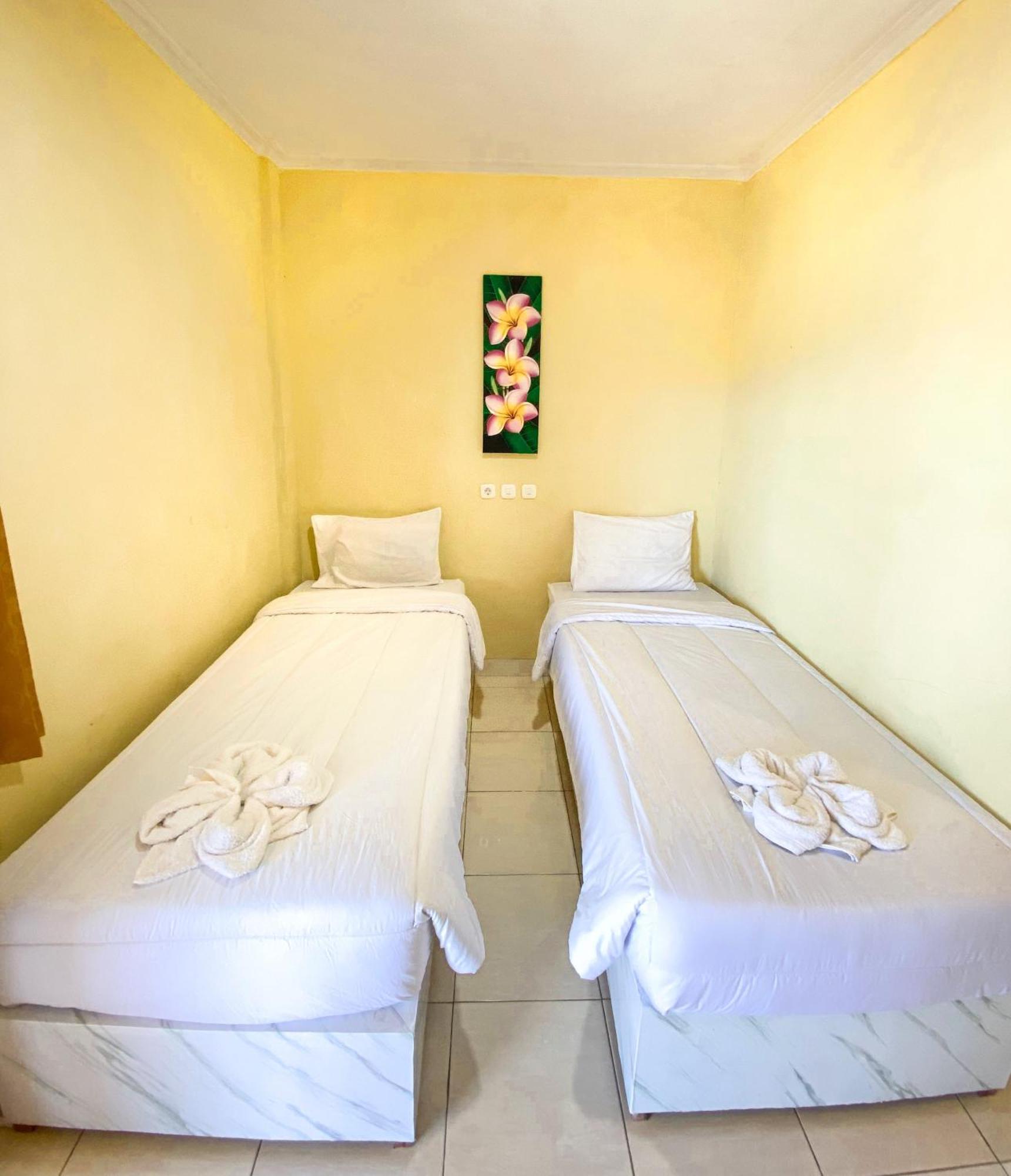 Fx72 Labuan Bajo Hotel Eksteriør bilde